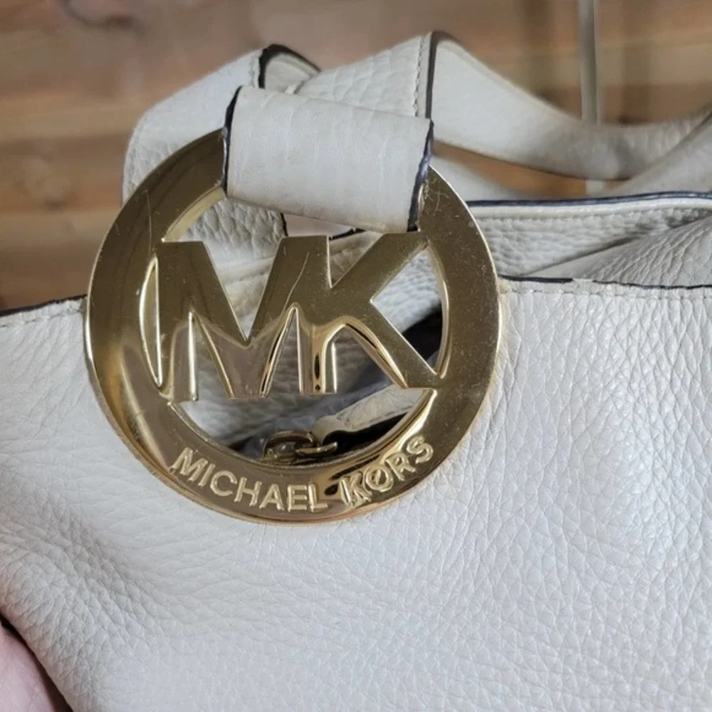 Michael Kors Large Cream East West Fulton Tote